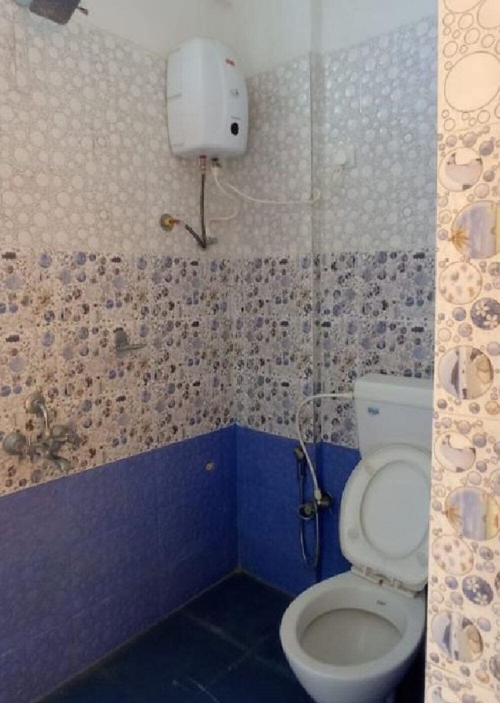 Картинка Jbl Guest House 1*