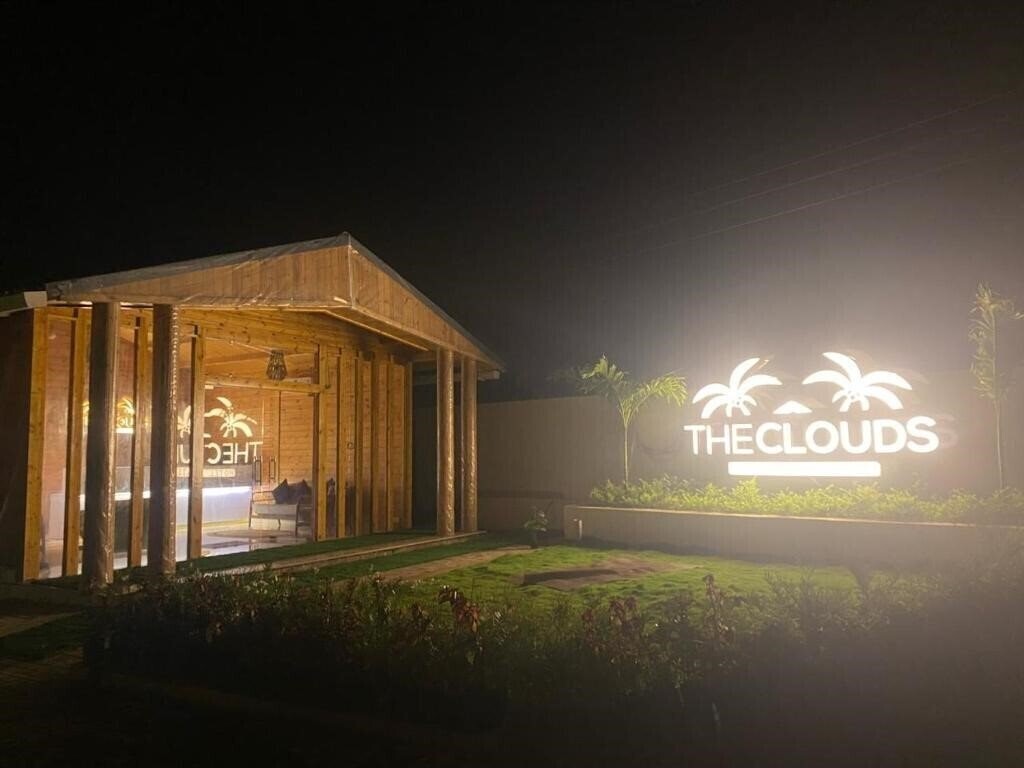 Изображение The Clouds Resort Goa 3*