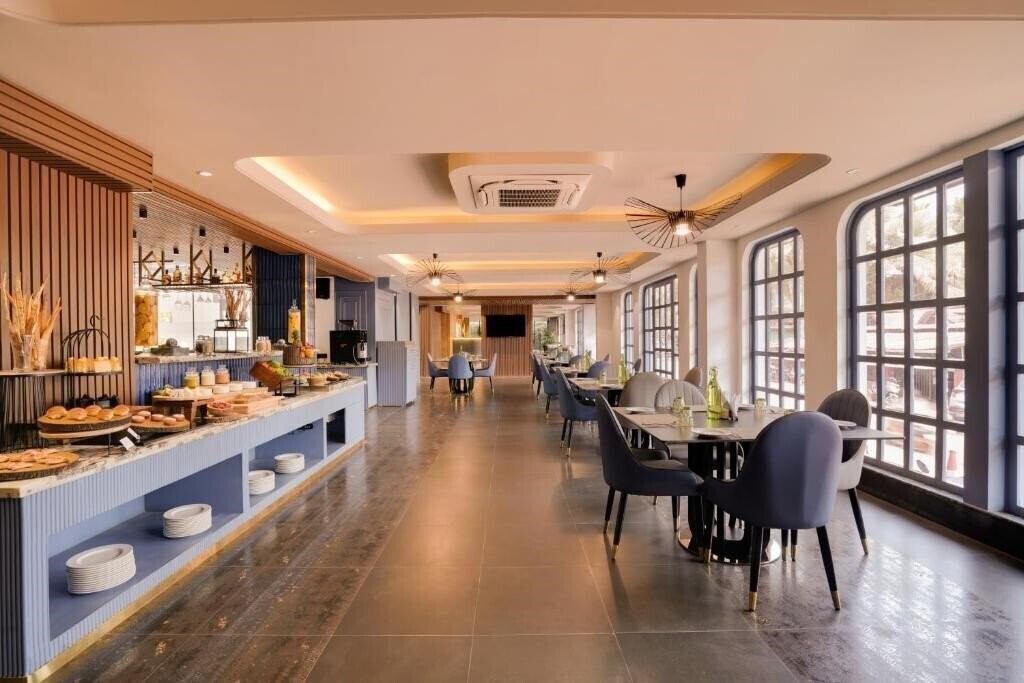 Картинка Lemon Tree Hotel Anjuna 4*