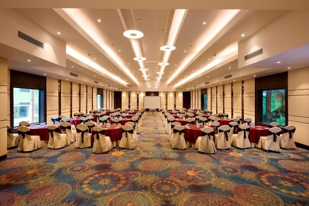 Картинка Sea Breeze Max 3*