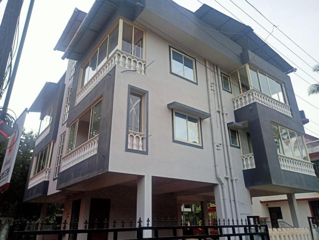 Отель Apricus Home Stays 2*