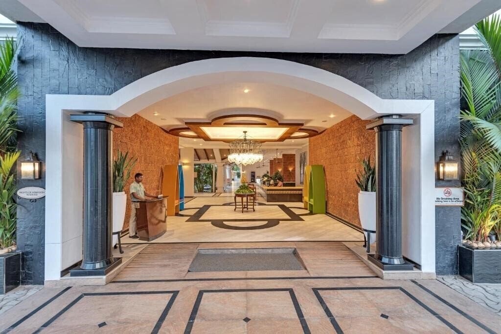 Изображение Club Mahindra Emerald Palms 4*