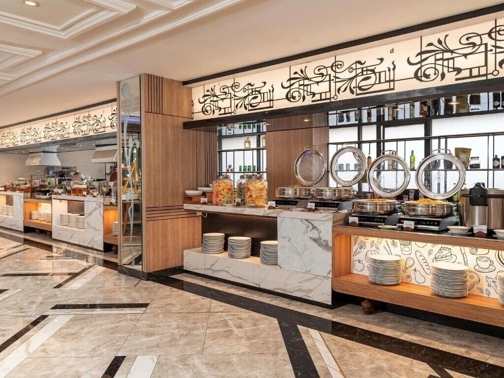 Фото Mercure Bandung City Centre 4*