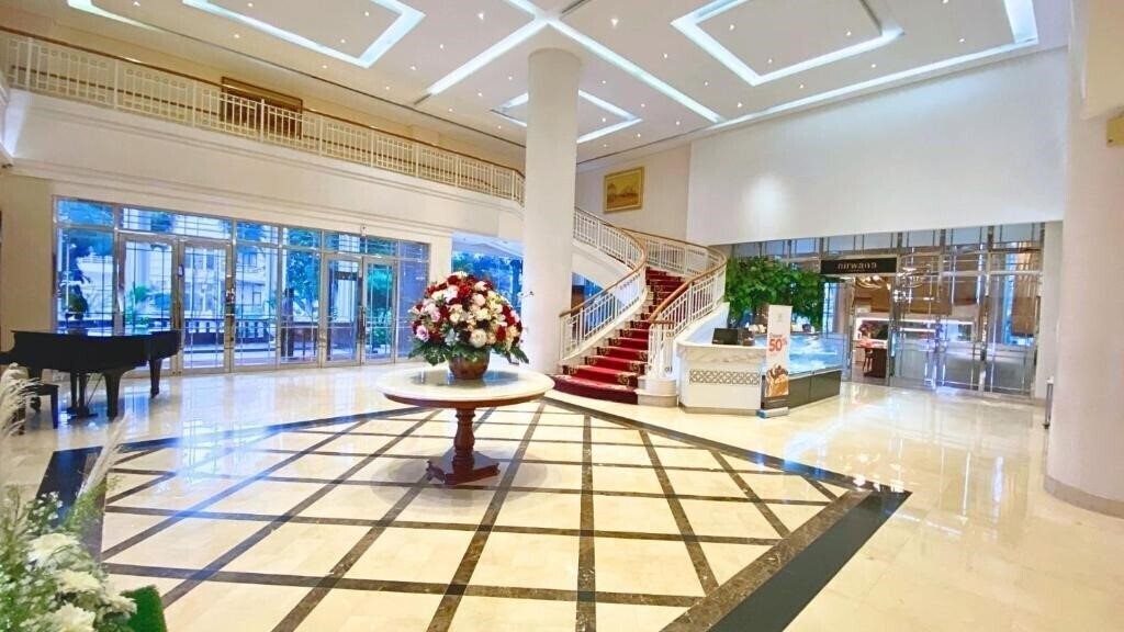 Отель Ambhara Hotel 4*