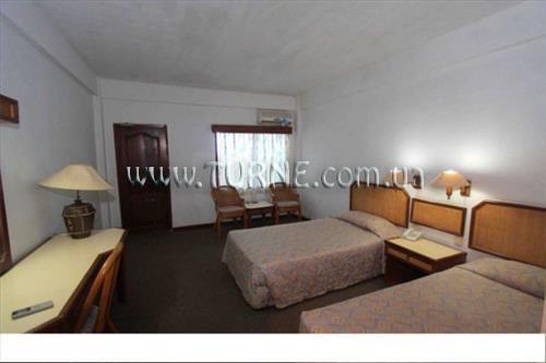 Отель Maharani 3*