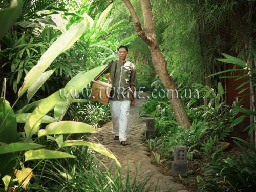 Отель Mayaloka Villas Seminyak 3*