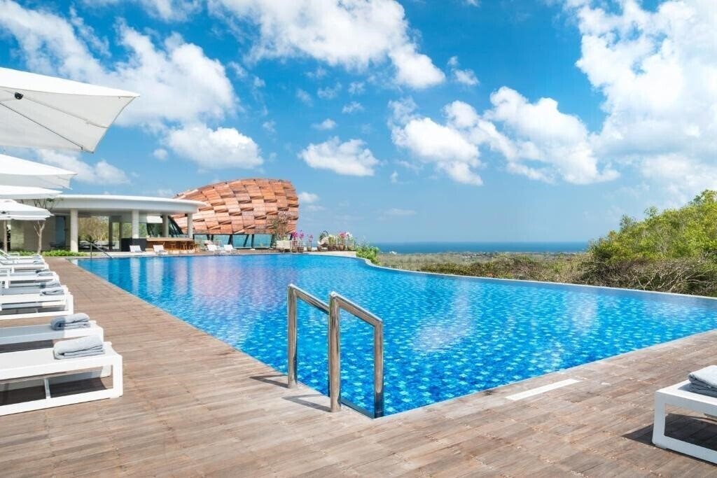 Фото Renaissance Bali Uluwatu Resort & Spa 5*