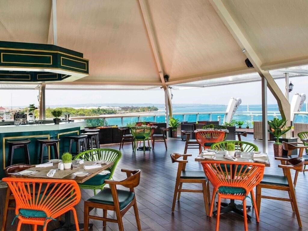 Изображение The Kuta Beach Heritage Resort 5*