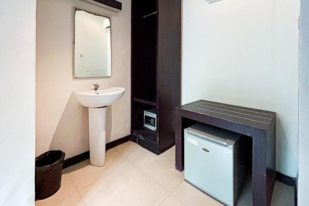 Фотография Ozz Hotel Kuta Bali 2*