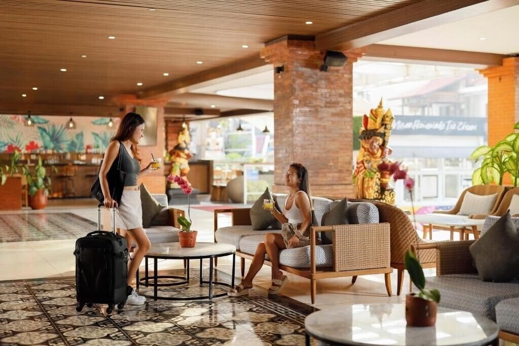 Фотография Aston Canggu Beach Resort 4*