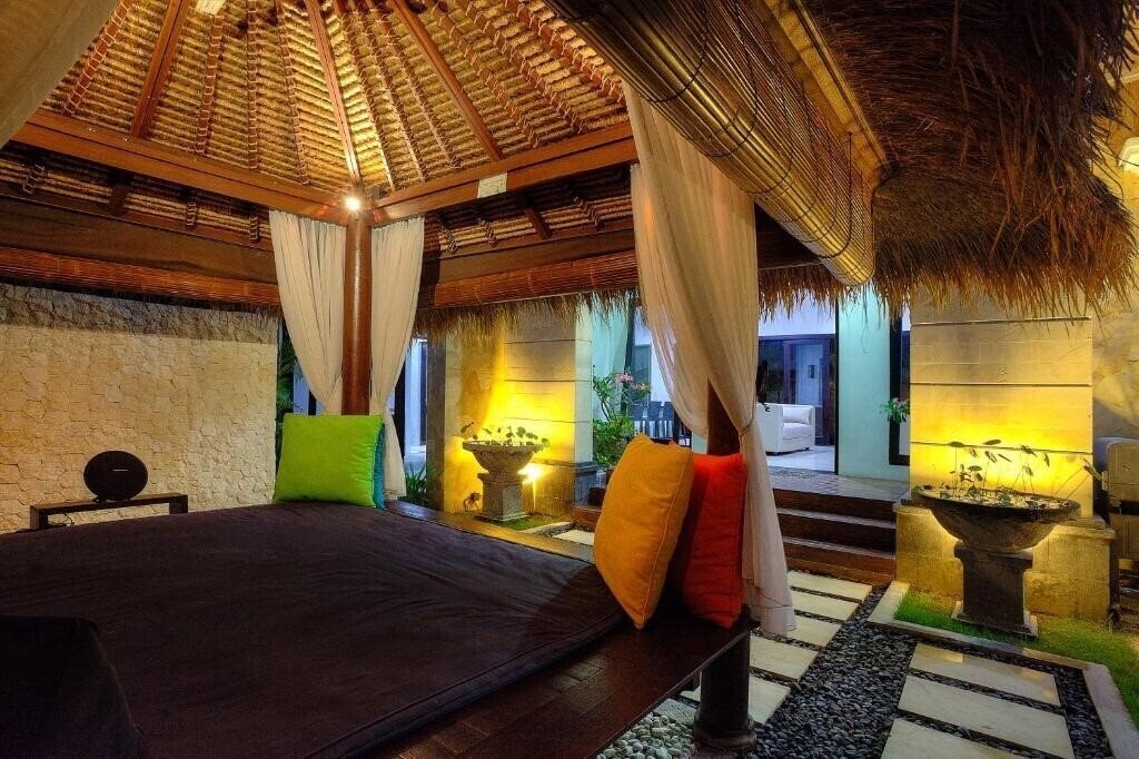 Отель Kedis Bali Villa 4*