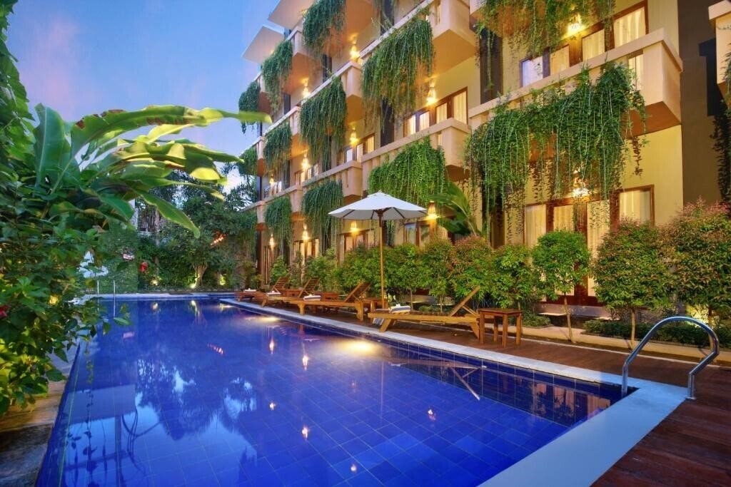 Изображение Bali Chaya Legian 3*