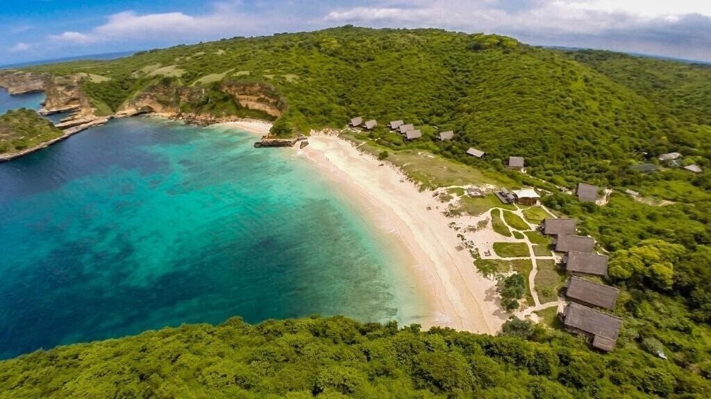 Отель Jeeva Beloam Beach Camp 4*