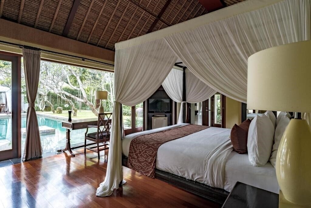 Фото Kayumanis Nusa Dua Private Villa & SPA 5*