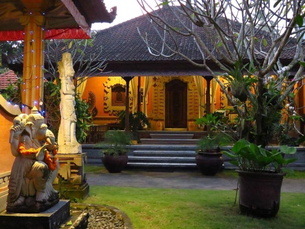 Фото Puri Maharani Boutique Hotel & SPA 3*