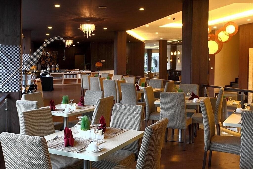 Картинка Grand Serela Kuta Bali 3*