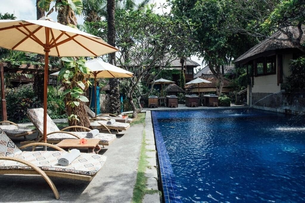 Отель Tugu Bali 5*