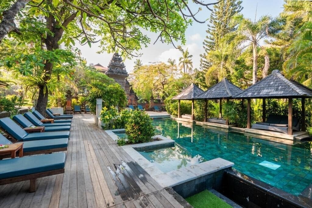 Отель Bali Garden 3*
