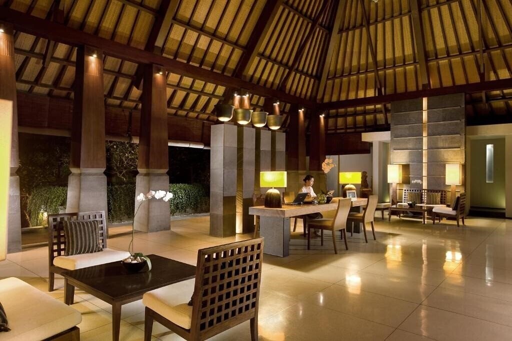 Картинка The Kayana Seminyak 4*