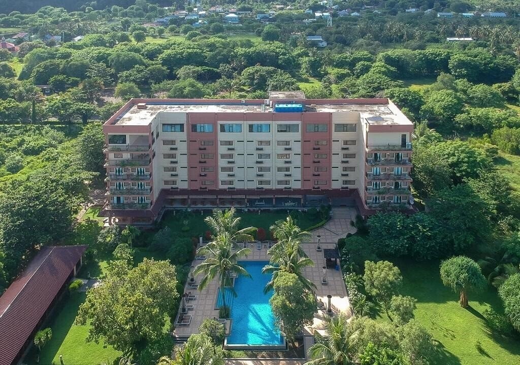 Фотография Jayakarta Suites Komodo Flores 4*