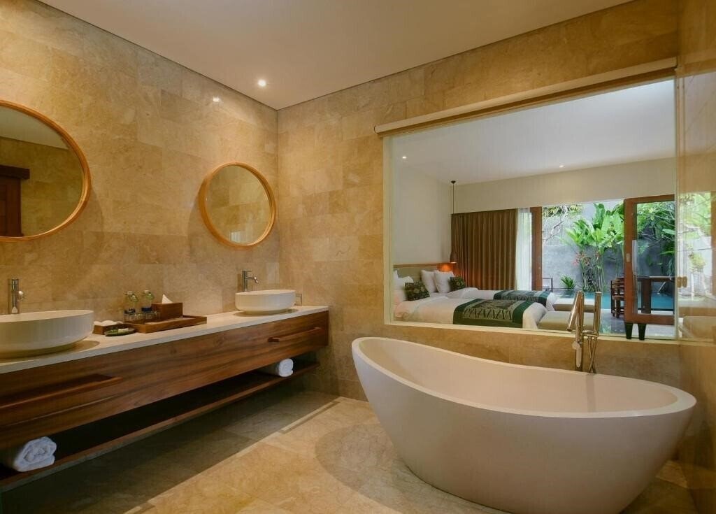 Фото Japa Suites & Villas 5*