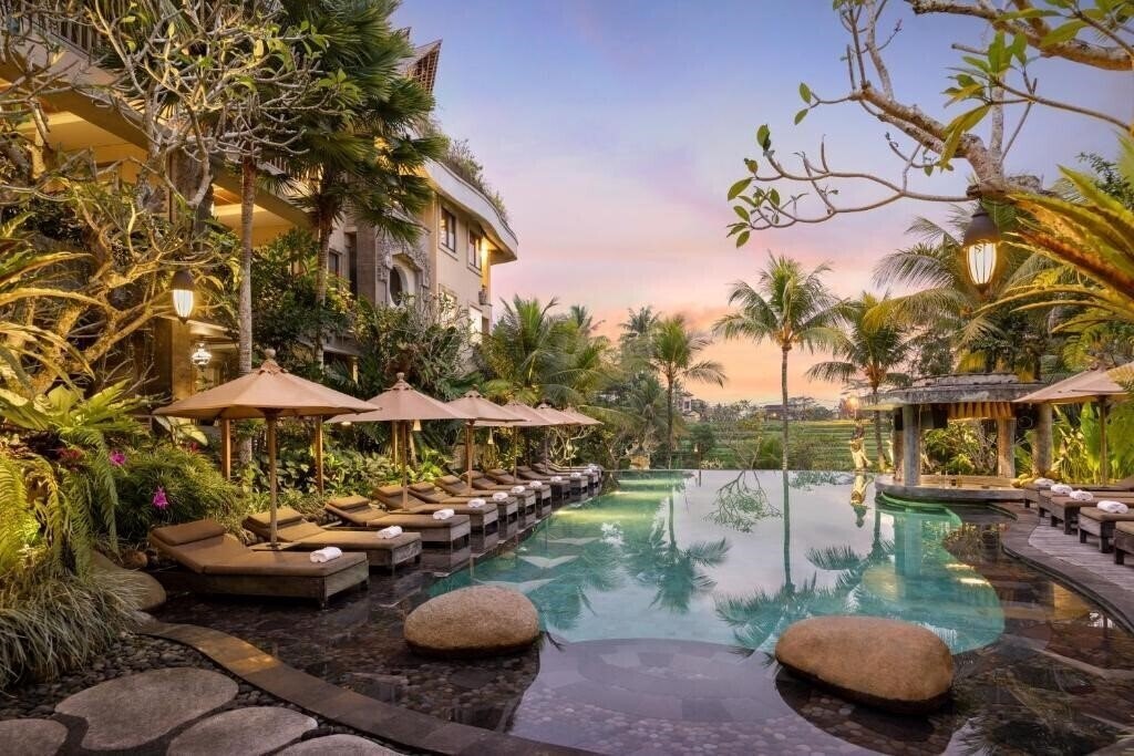 Отель Kuwarasan A Pramana Experience 4*