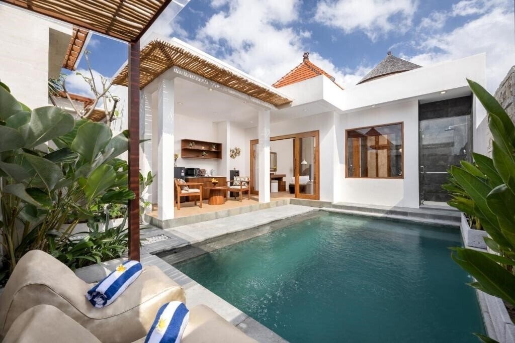 Изображение La Tropica Canggu Bali by Kanaya Hospitality 4*