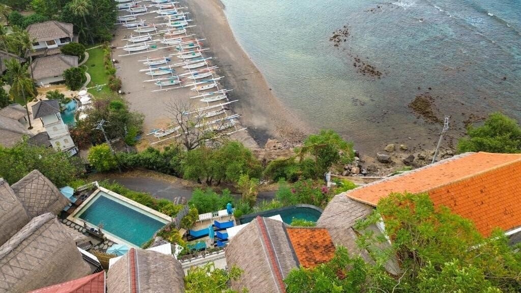 Отель Kalimaja Amed Villa 4*
