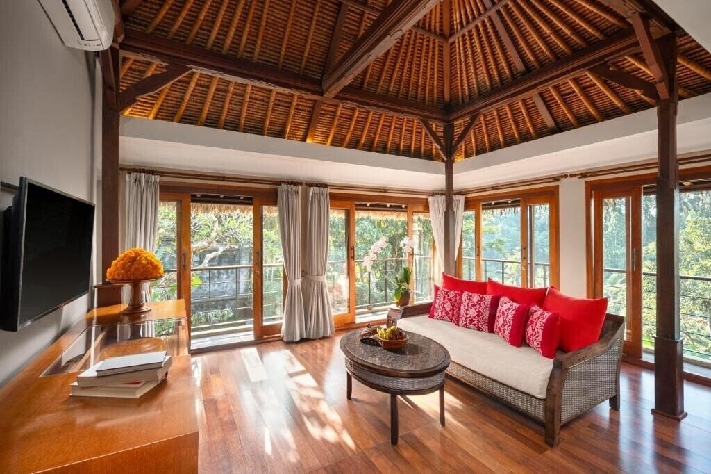 Картинка Kamandalu Resort & SPA 5*