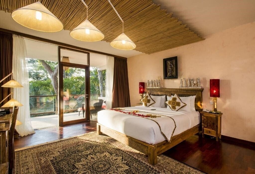 Фото Jungle Retreat Hotel 4*