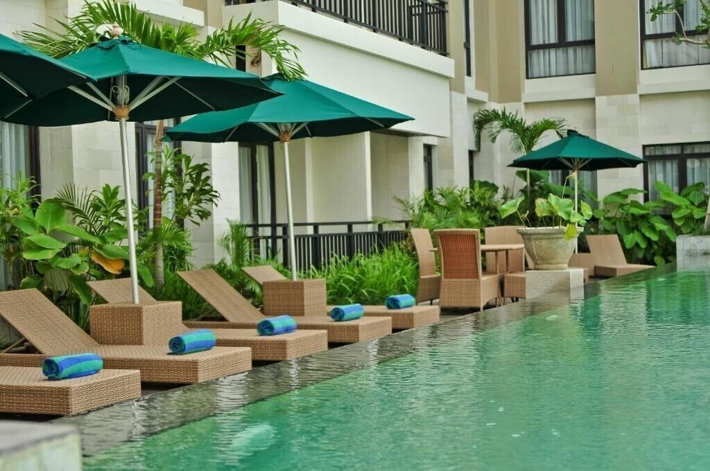 Отель Grand Kuta Hotel And Residence 3*
