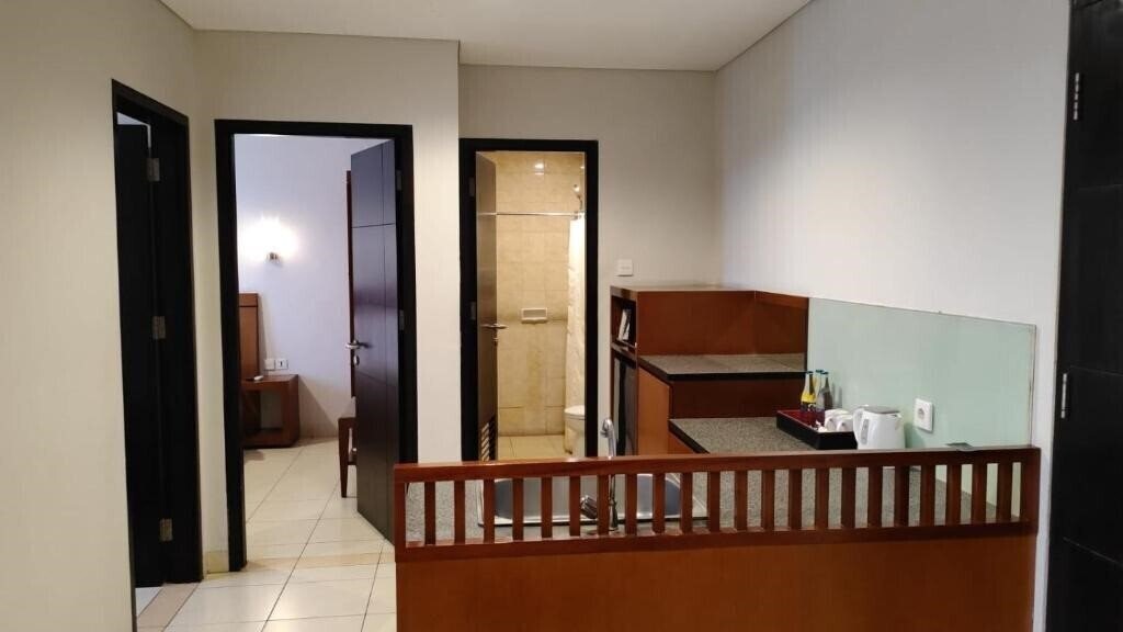 Фото Grand Kuta Hotel And Residence 3*