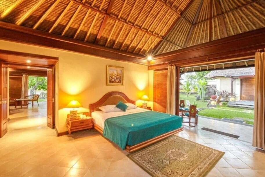 Картинка Puri Bagus Lovina 4*