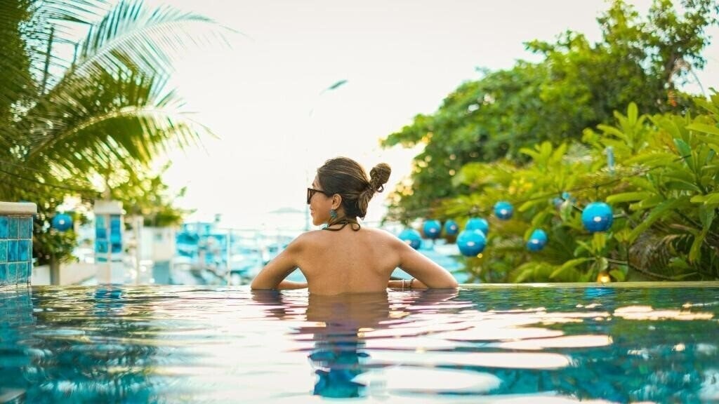 Отель Ramada Resort Camakila 4*