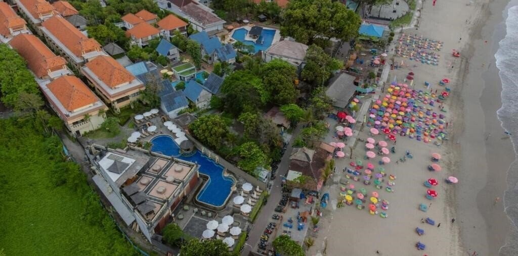 Отель Pelangi Bali 4*