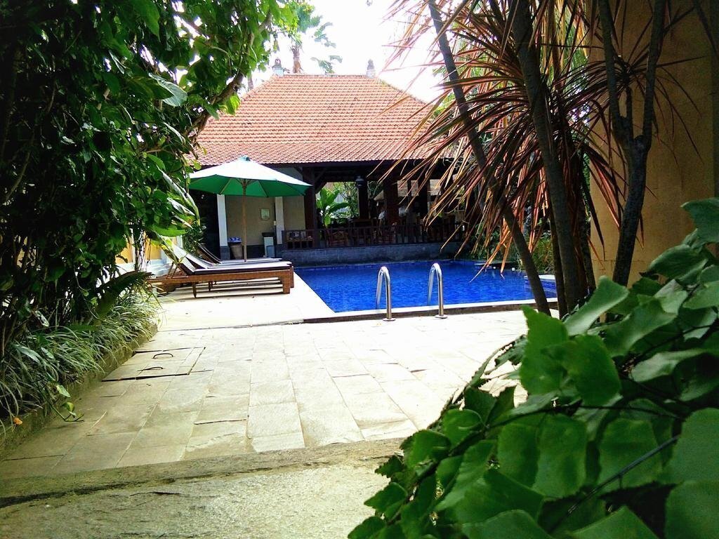 Картинка Inata Hotel Monkey Forest 3*