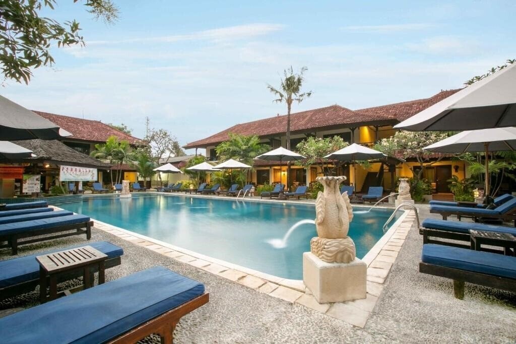 Отель Legian Paradiso 3*