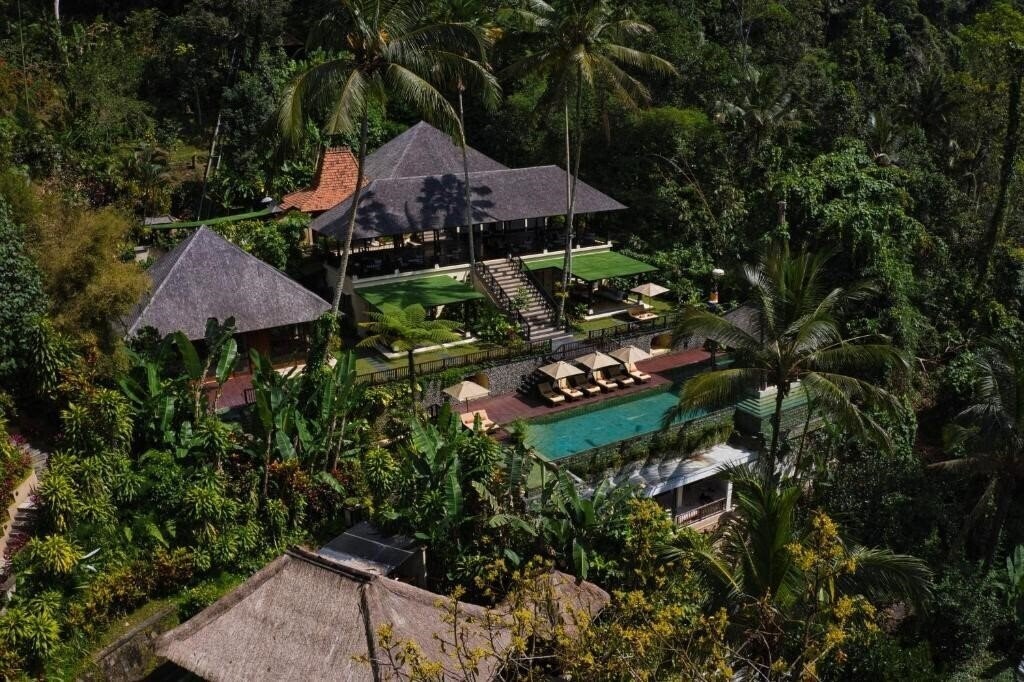 Отель Hanging Gardens Of Bali 5*