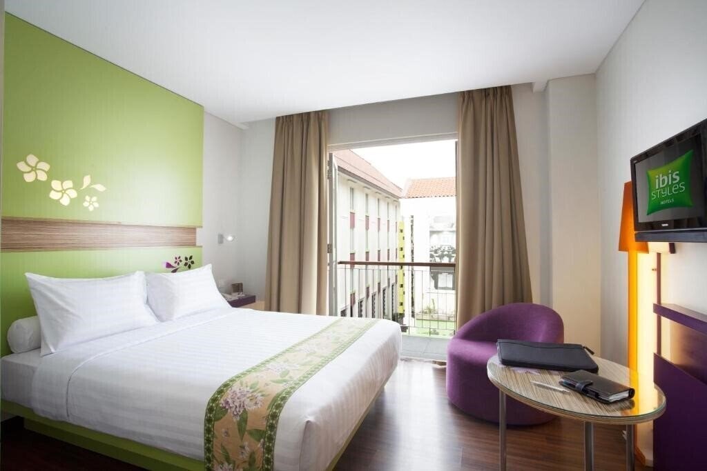Фото Ibis Styles Bali Denpasar 1*