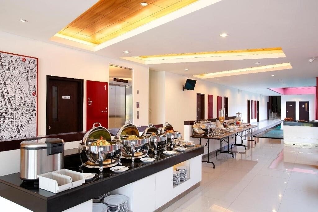 Картинка Amaris Hotel Dewi Sri 2*