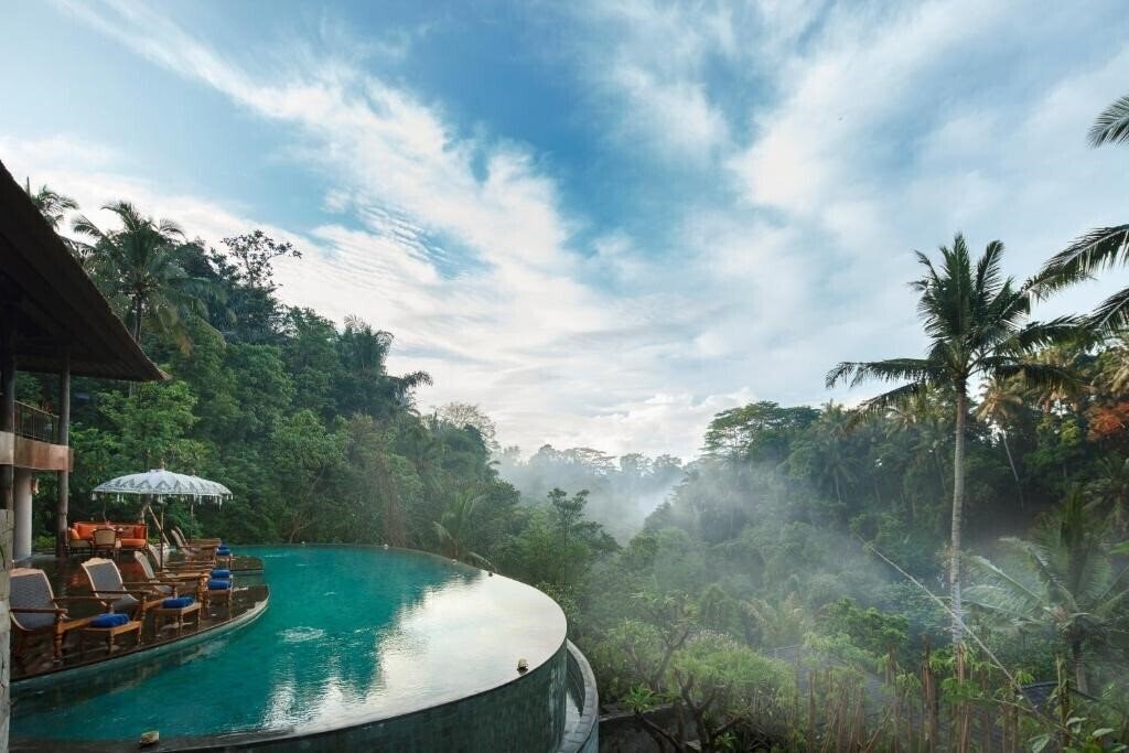 Отель Natya Resort Ubud 5*