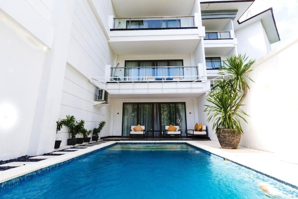 Отель Lv8 Resort Canggu Bali 5*