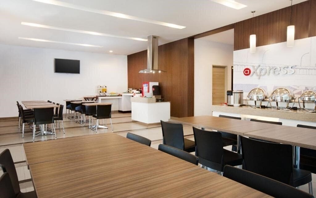 Фотография Amaris Hotel Satrio Kuningan 4*