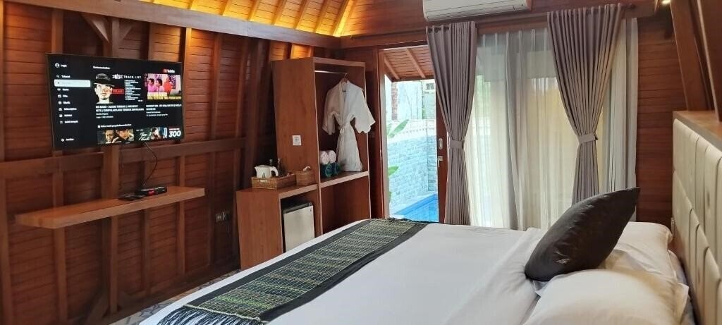 Отель Kori Maharani Villas 4*