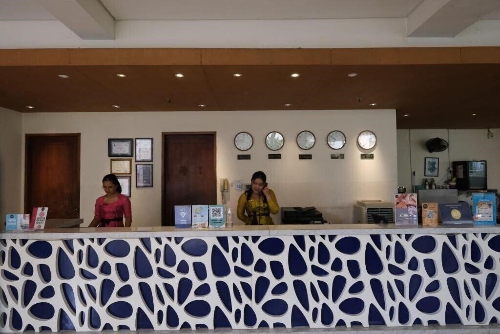 Изображение Zia Hotel Kuta 3*