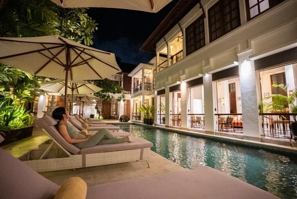 Отель The Colony Hotel Bali 3*