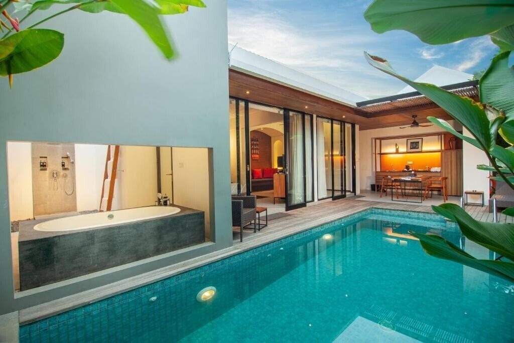 Отель Abia Villas Legian 4*