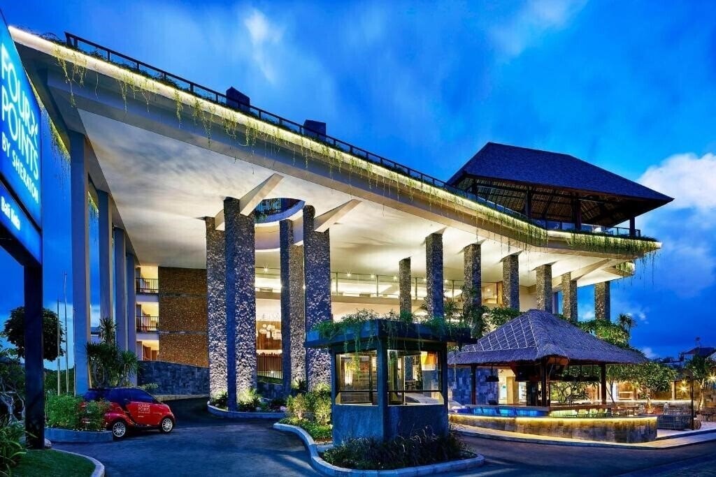 Отель Four Points by Sheraton Kuta 4*