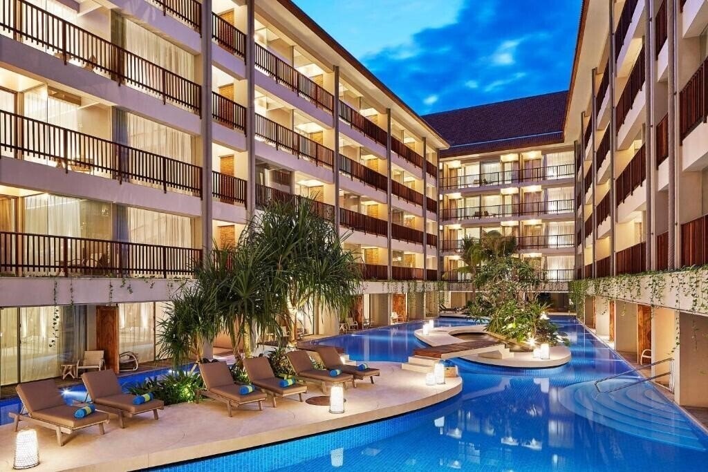 Фото Four Points by Sheraton Kuta 4*