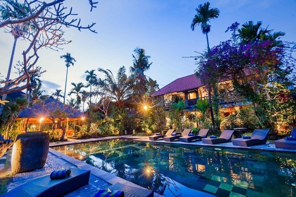 Отель Ubud Inn Cottage 3*